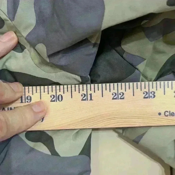 NWOT Time and Tru Womens Camo Puffer Jacket Packable Removable Hood L 12-14 - Picture 10 of 12